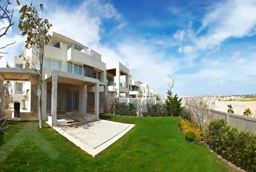 Chalet 110m for sale in Hacienda Bay - North Coast (Golf View)